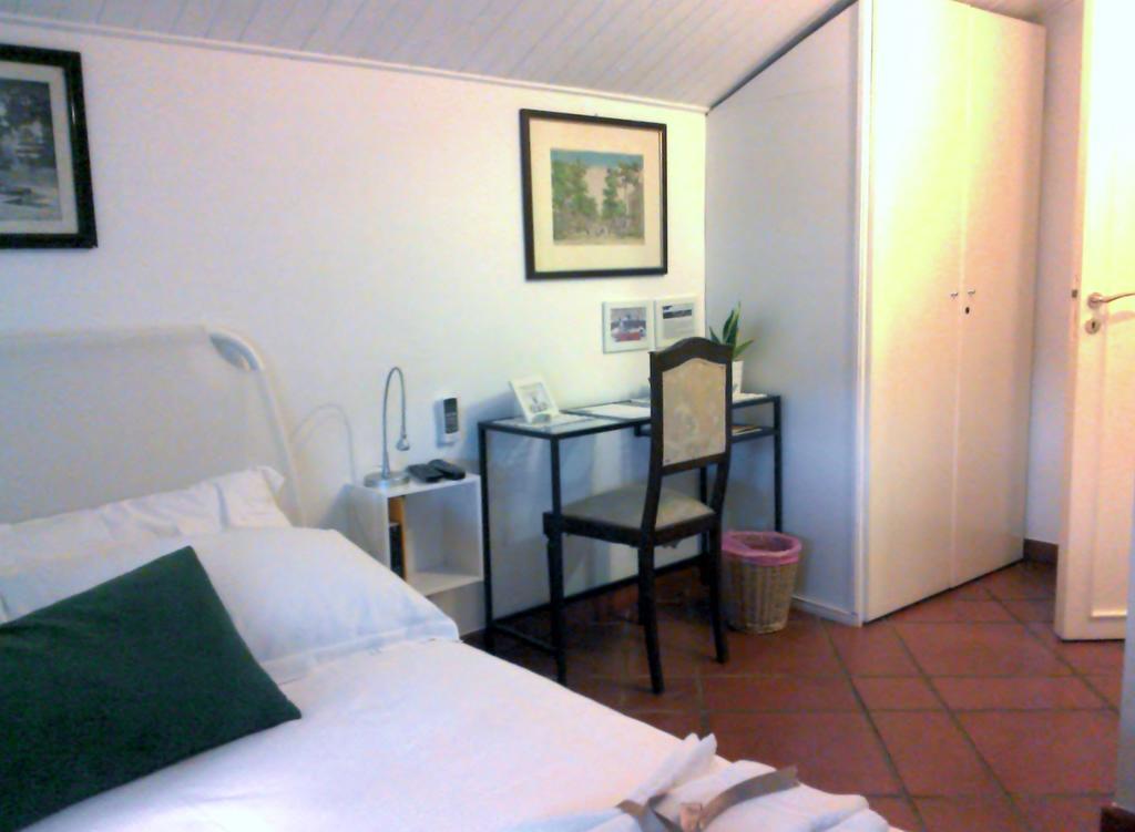 Bed And Breakfast Aloisio San Gregorio di Catania Room photo